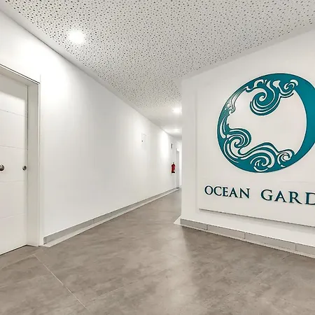 Апартаменти Ocean Garden With Seaview. *